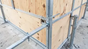 Jakie są najlepsze metody deskowania ścian